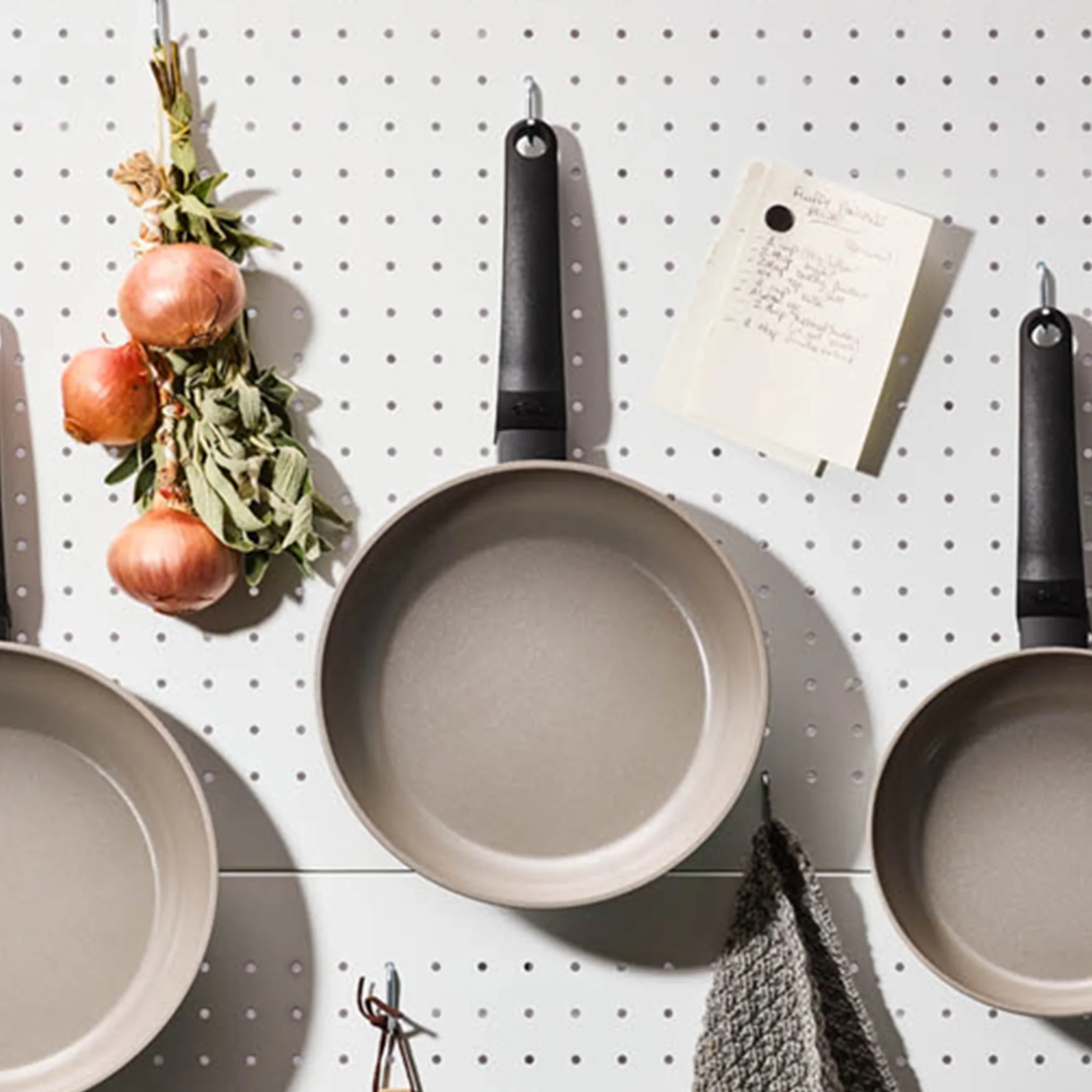 Fissler Ceratal Evo Classic Ceramic Non-Stick Frying Pan - Image 3