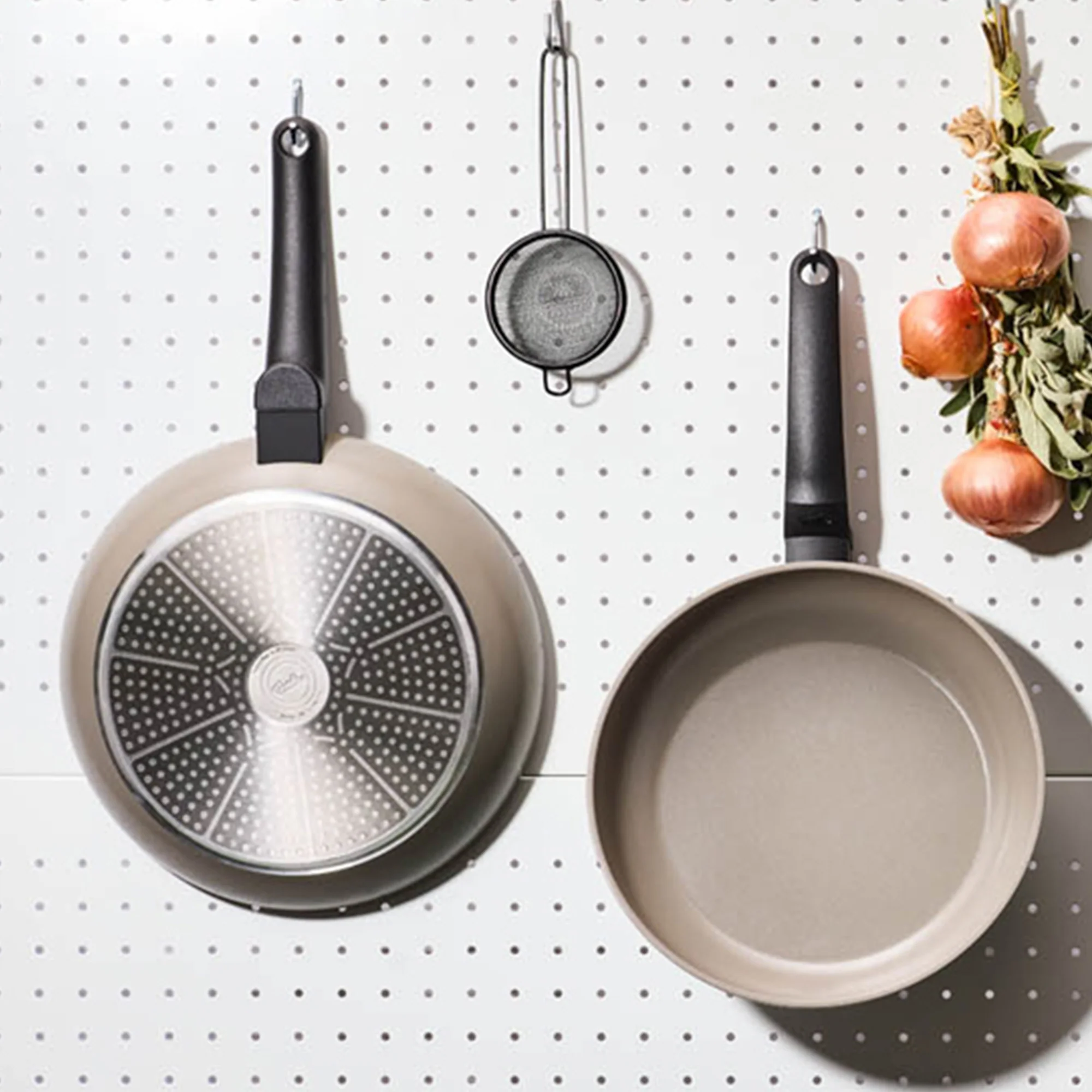 Fissler Ceratal Evo Classic Ceramic Non-Stick Frying Pan - Image 5