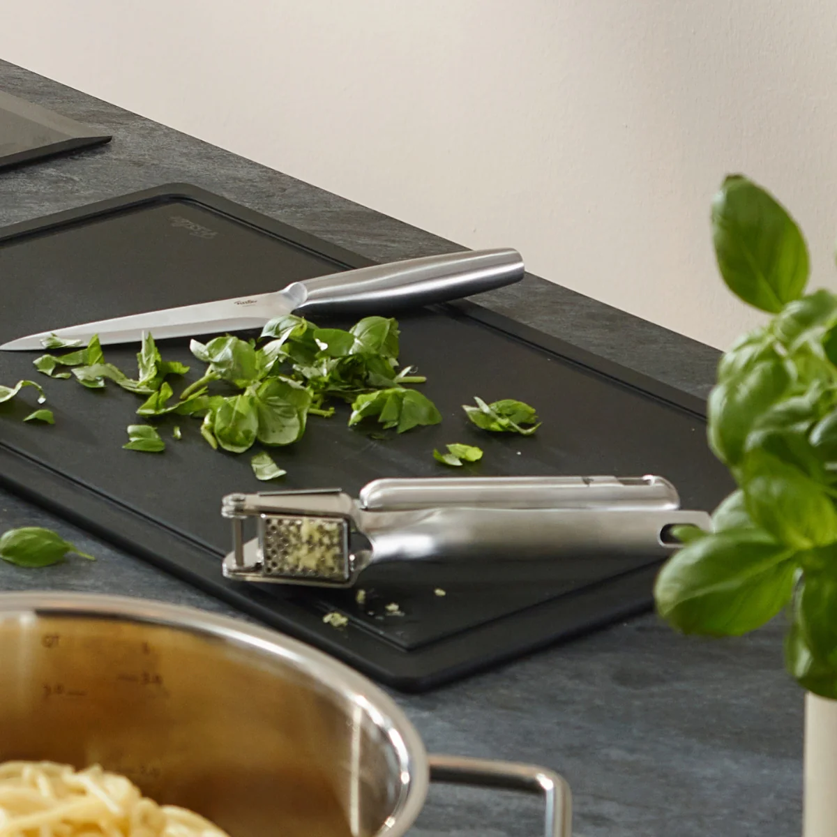 Fissler Essential® Garlic Press - Image 5