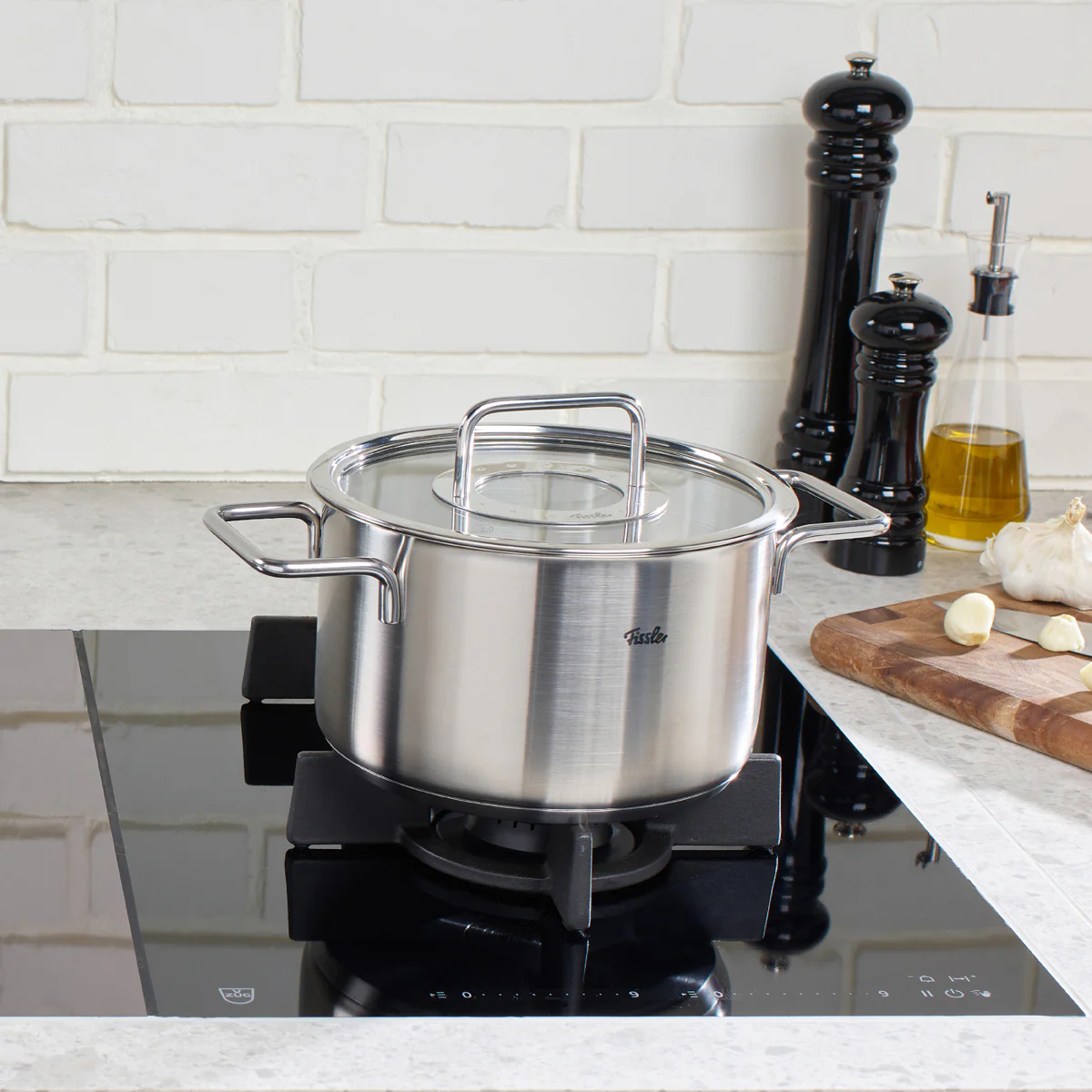 Fissler Pure Collection Casserole with Glass Lid - Image 12