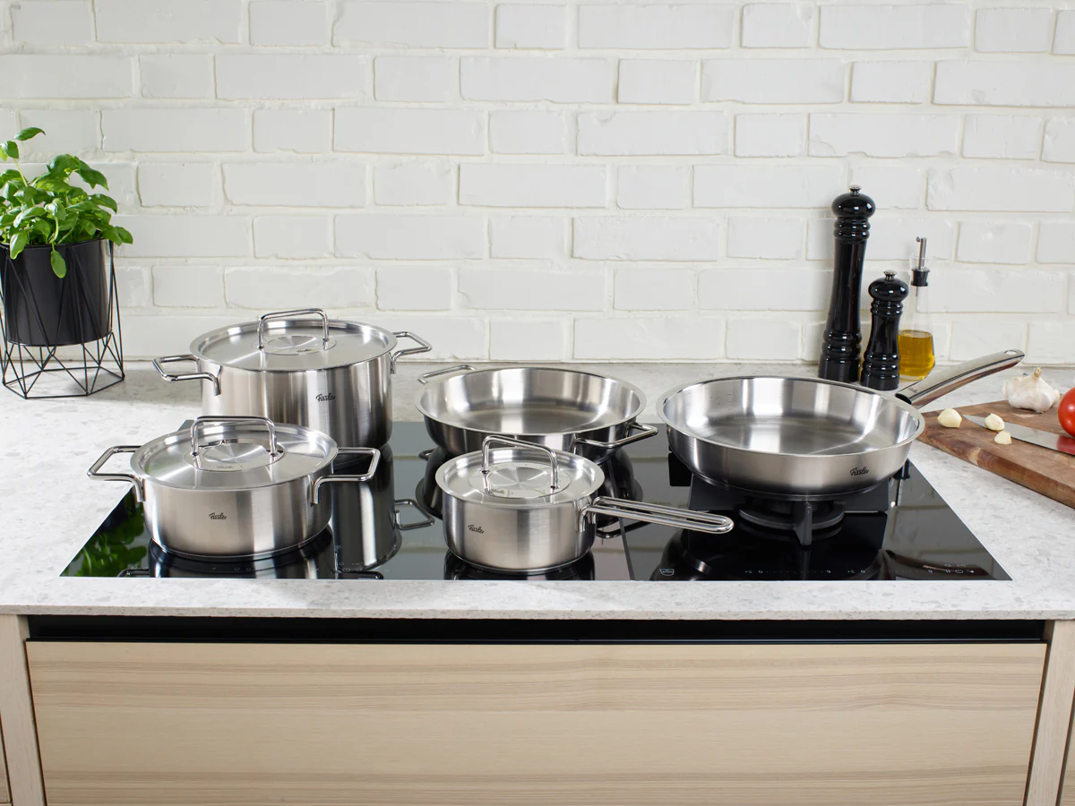 Pure Collection Stainless Steel Saucepan, 1.5 Quart - Image 10