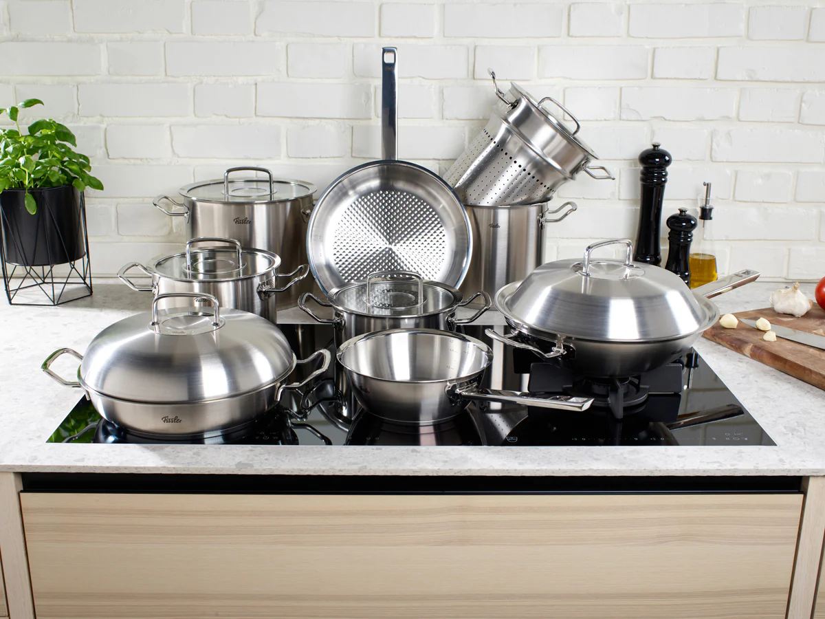 Original-Profi Collection® Stainless Steel Serving Pan with High Dome Lid - Image 15
