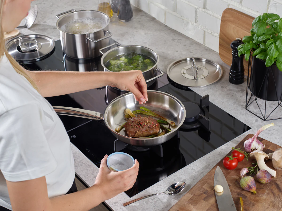 Pure Collection Frying Pan, 8-inch - Image 27