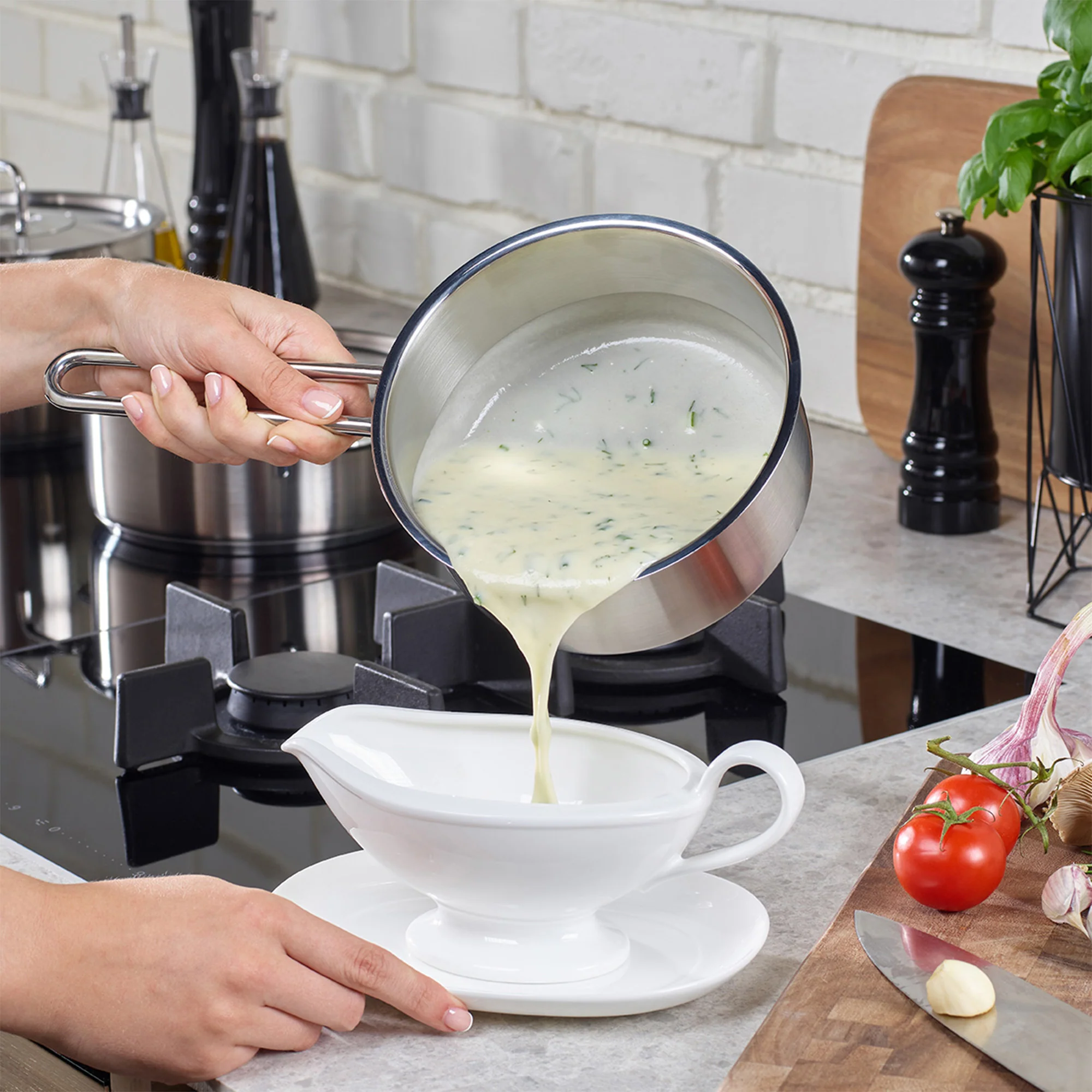 Viseo® Stainless Steel 1.5 Quart Saucepan Exclusive Limited-Time Offer - Image 4