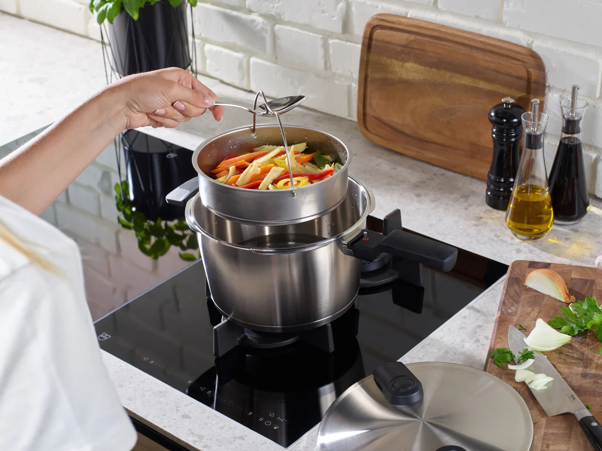 Vitaquick® Premium Pressure Cooker, 2.6 Quart with Steamer Insert and Tripod - Image 11