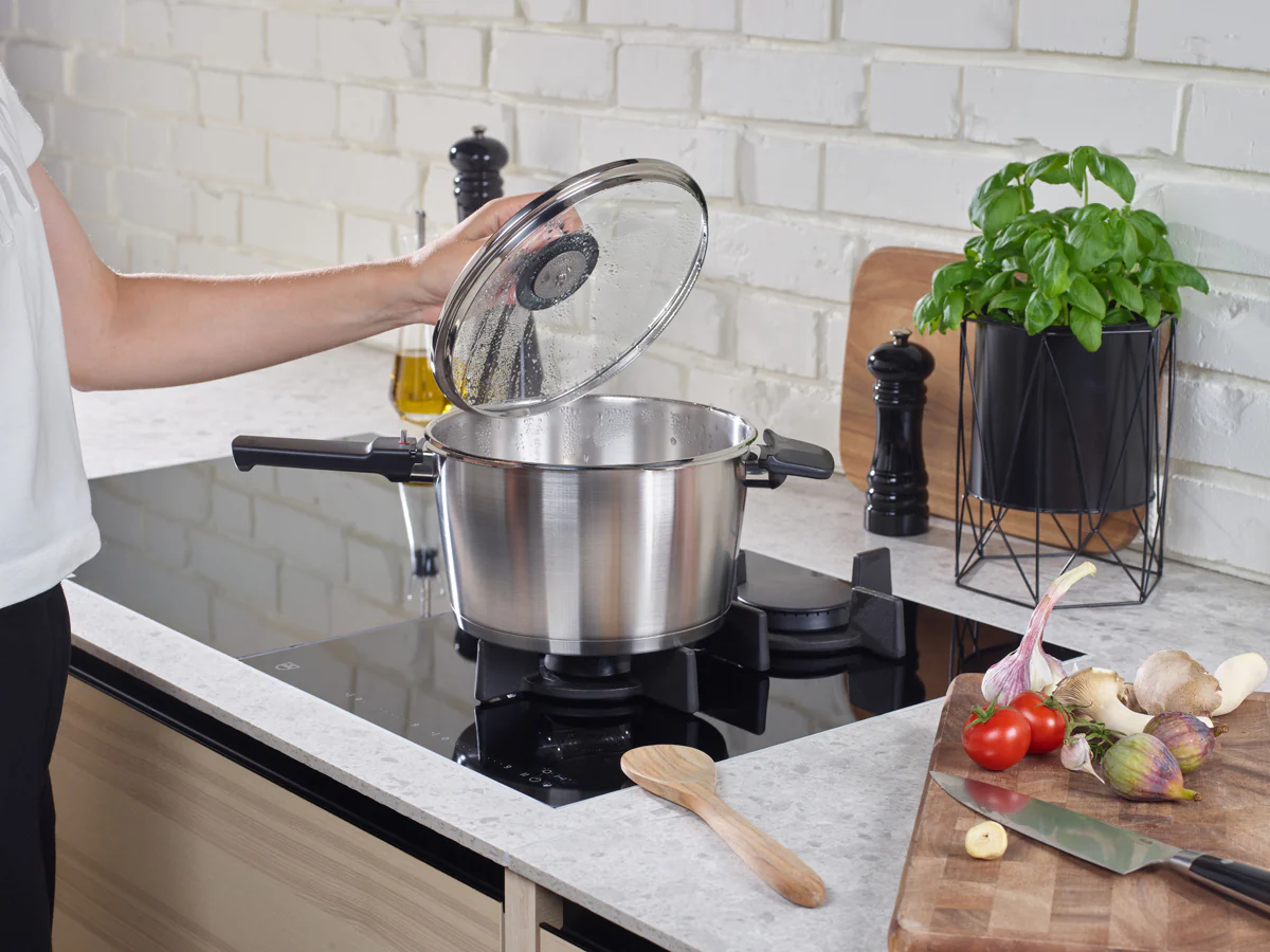 Vitaquick® Premium Pressure Cooker - Image 21