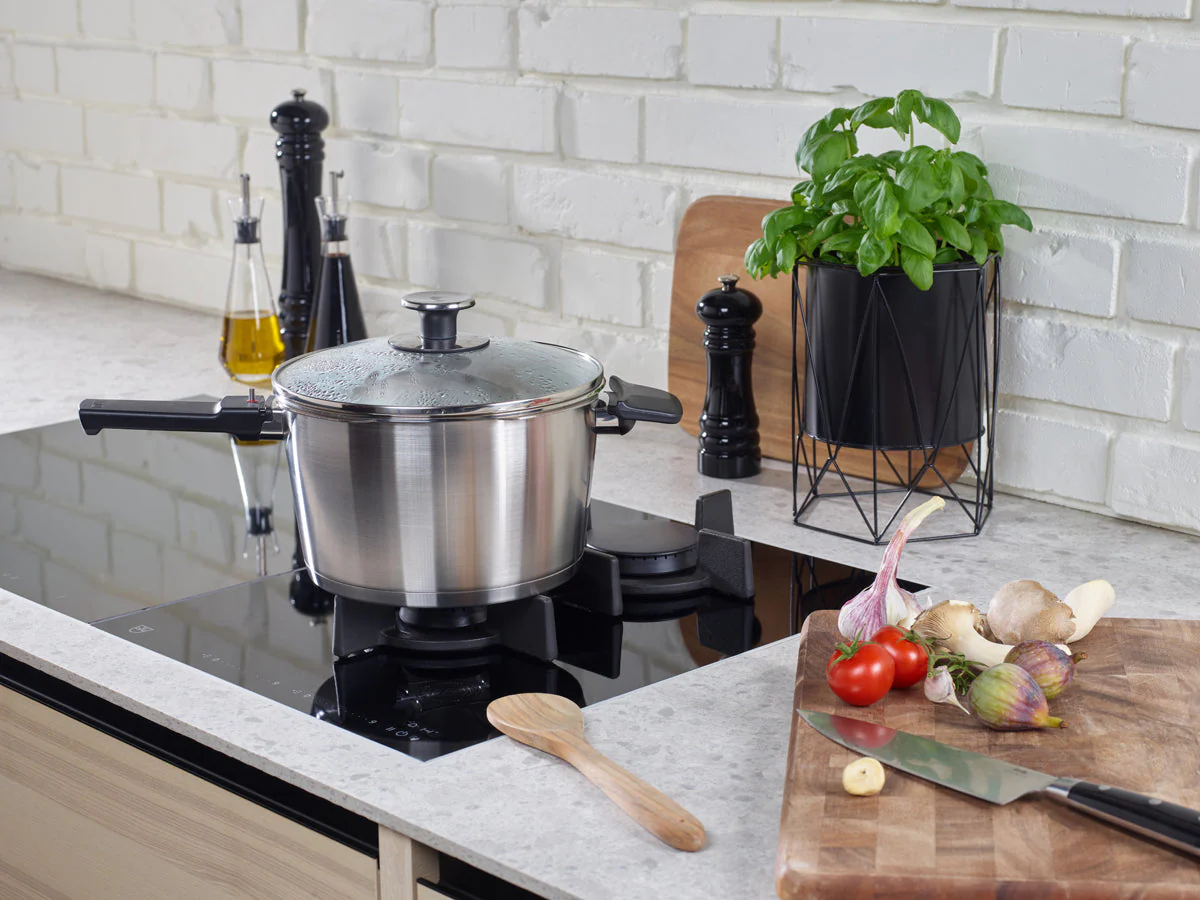 Vitaquick® Premium Pressure Cooker, 6.3 Quart with Steamer Insert and Tripod - Image 6