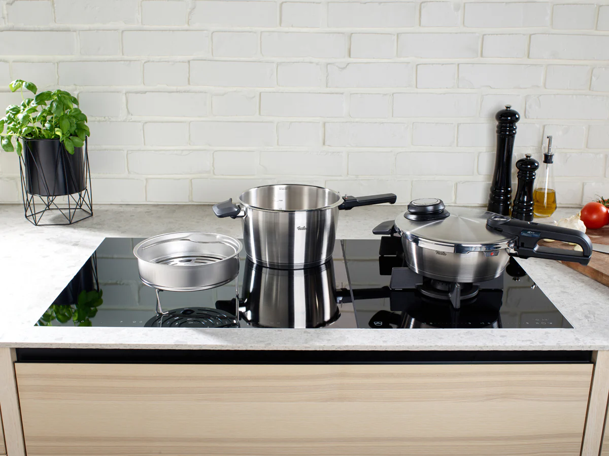 Vitavit® Premium Pressure Cooker and Pressure Skillet Set, 2.6 Quart & 4.8 Quart - Image 3