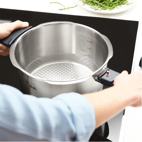 Vitavit® Premium Pressure Skillet - Image 7